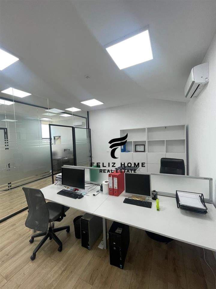 BUSINESS PREMISES WITH 200 M2 AREA TOP CHANNEL 1,750 EURO