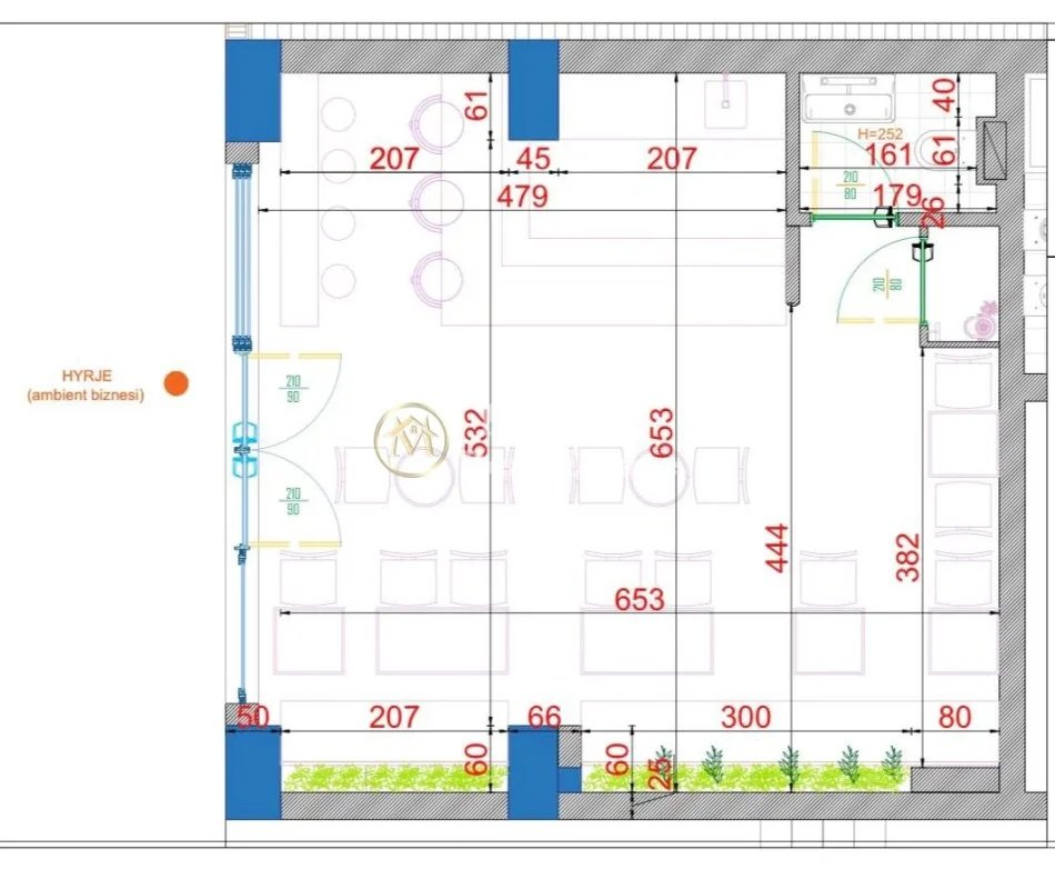 Tirane, shitet ambjent biznesi Kati 0, 176.750 € (Rruga e Barrikadave)