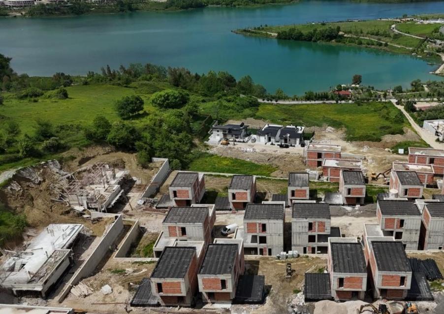 Individual 3-Storey Villa for Sale – Tërfili Residence