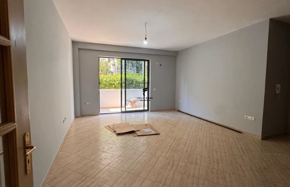 Tirano, ufficio in affitto, 110 m², 450 € (CODICE DIELLIT 1)