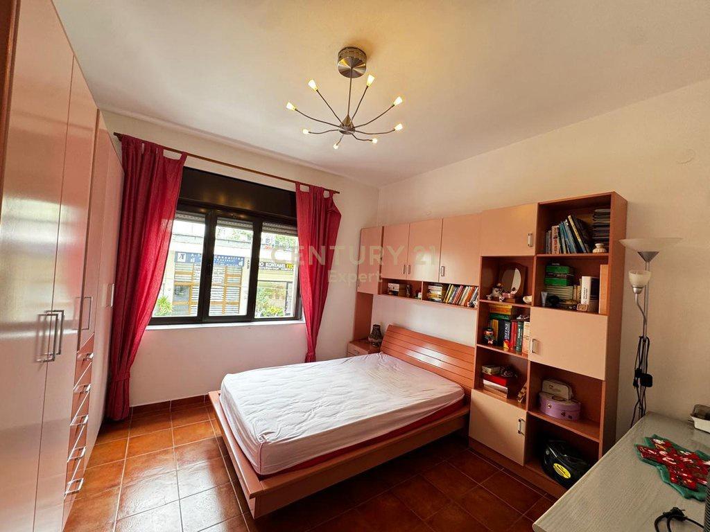 Shesim apartament me potencial të lartë banimi dhe biznesi