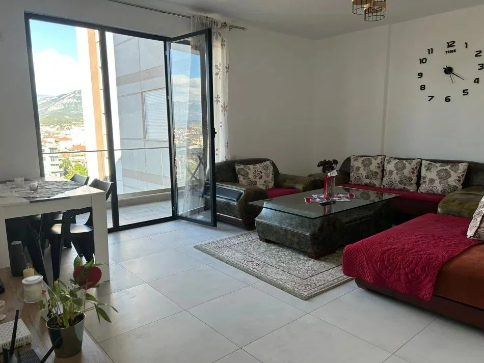 Tirane, vendesi appartamento 2+1 Piano 6, 110 m² 121.000 € (Kamez)