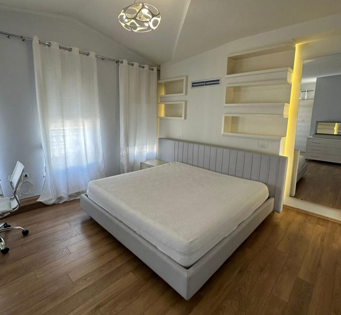 🏡 Vilë 4-Katëshe me Qira – White House, TEG ✨
