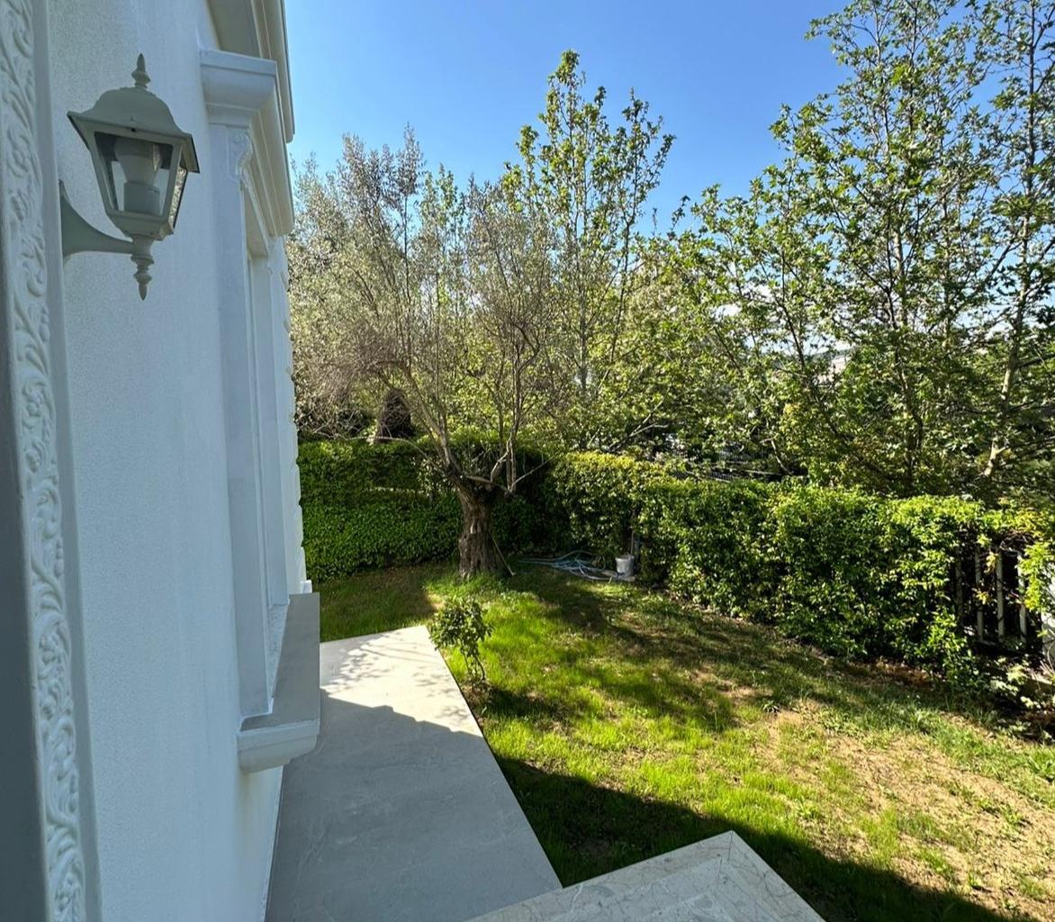 🏡✨ Jepet me Qira Vilë 4-Katëshe – White House Residence, pr