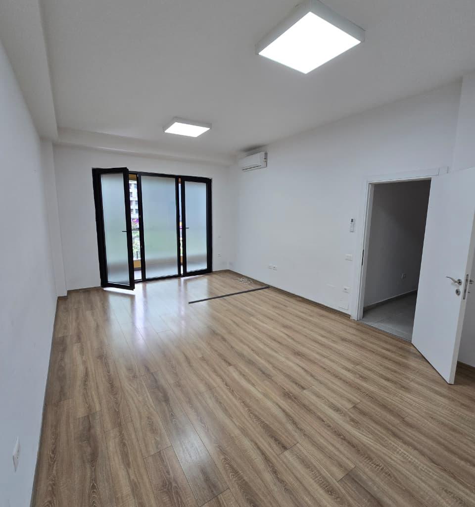 Office for Rent at Square 21