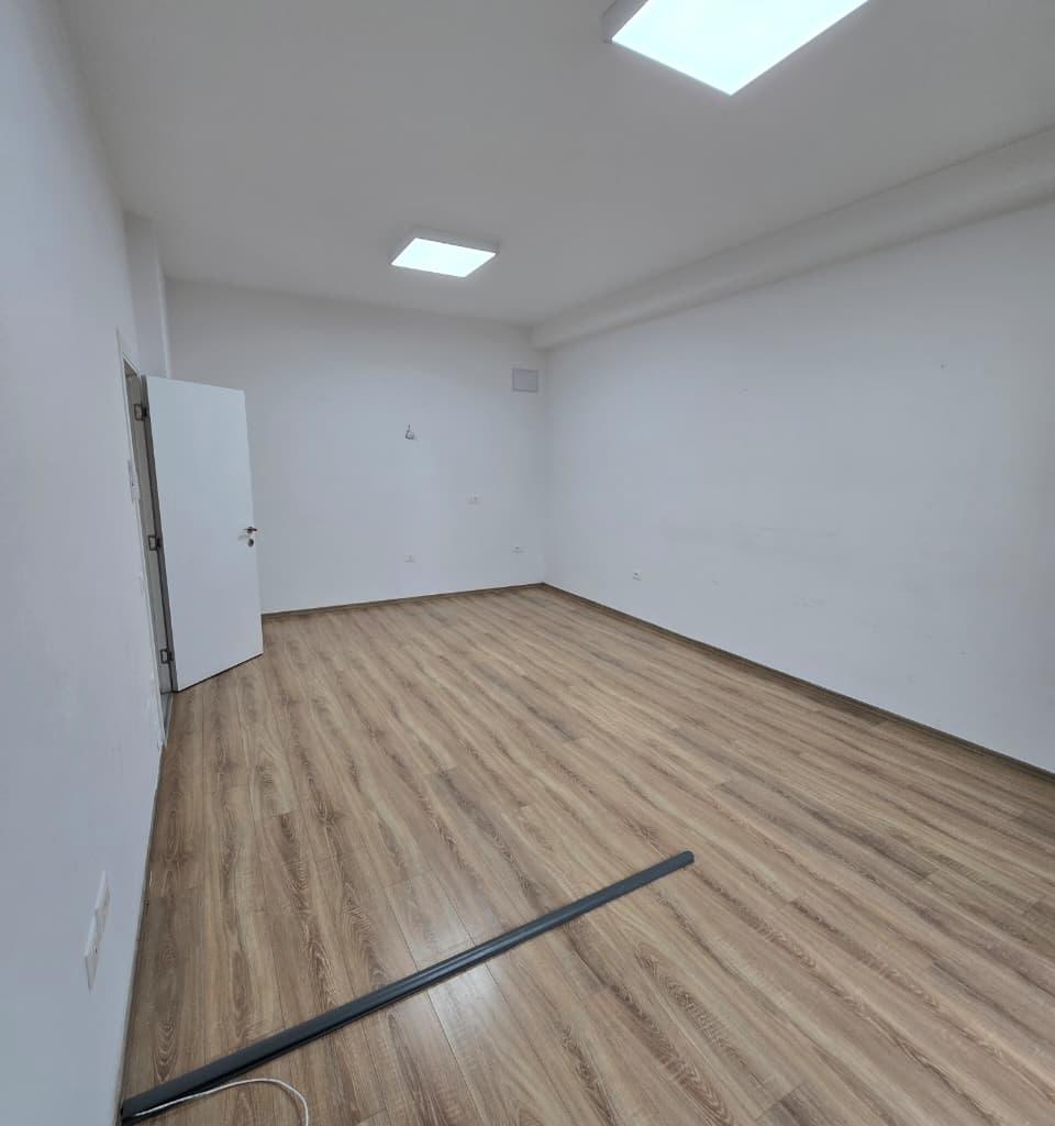 Office for Rent at Square 21