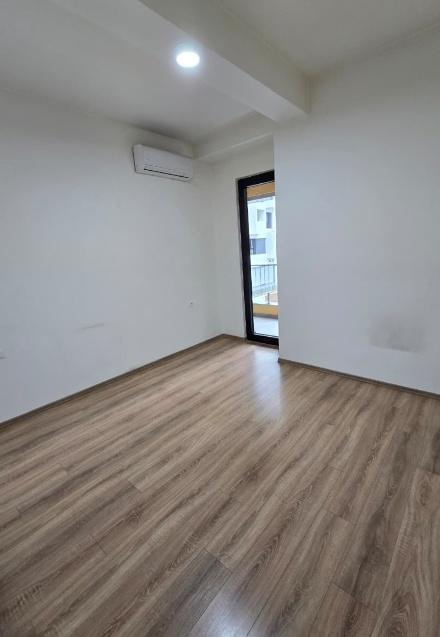 Office for Rent – Square 21