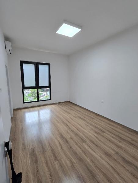Office for Rent – Square 21