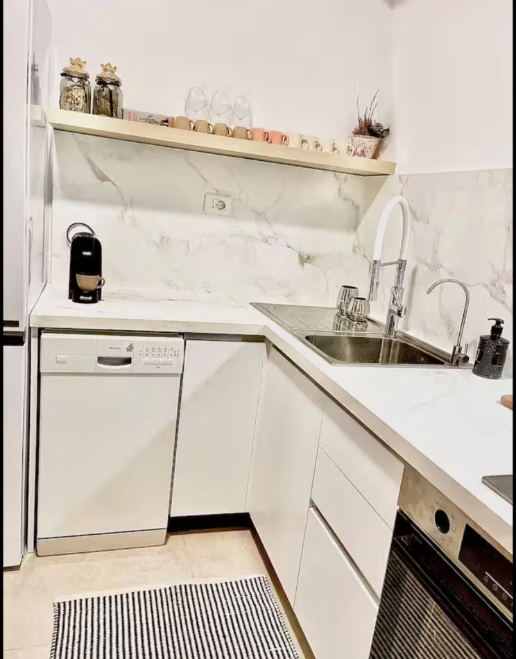 Tirane, appartamento in vendita 2+1+Balcone Piano 3, 135 m² 270.000 € (JORDAN MISJA)
