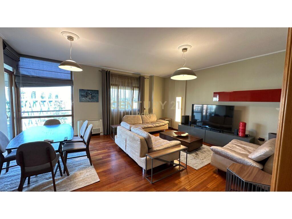 APARTAMENT 3+1+2 + PARKIM ME QIRA TE "KOMPLEKSI DINAMO"