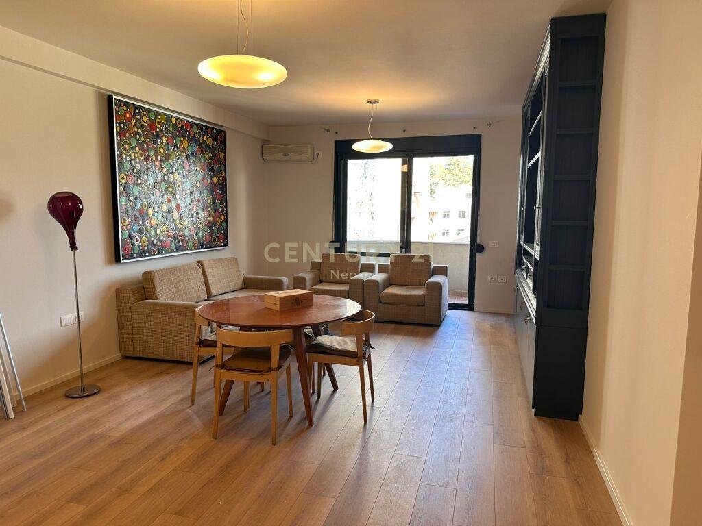 JEPET ME QIRA APARTAMENT 2+1+2 PRANE COIN!!!