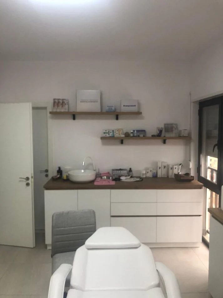 Tirane, vendesi appartamento 3+1+Balcone Piano 9, 116 m² 273.760 € (SELVIA)