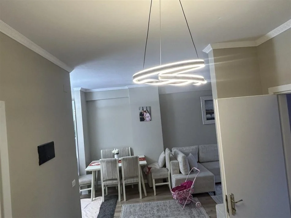 Tirane, Apartment for Sale 2+1+Balcony, 9th Floor, 90 m², €150,000 (ASTIR)