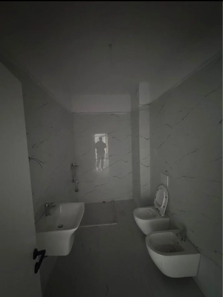 Tirane, vendesi appartamento 1+1+Balcone Piano 2, 63 m² 85.000 € (PASKUQAN)
