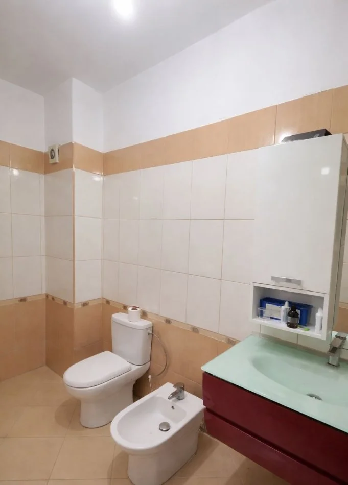 Tirano, appartamento in vendita 2+1+Balcone Piano 7, 112 m² 165.000 € (ASTIR)