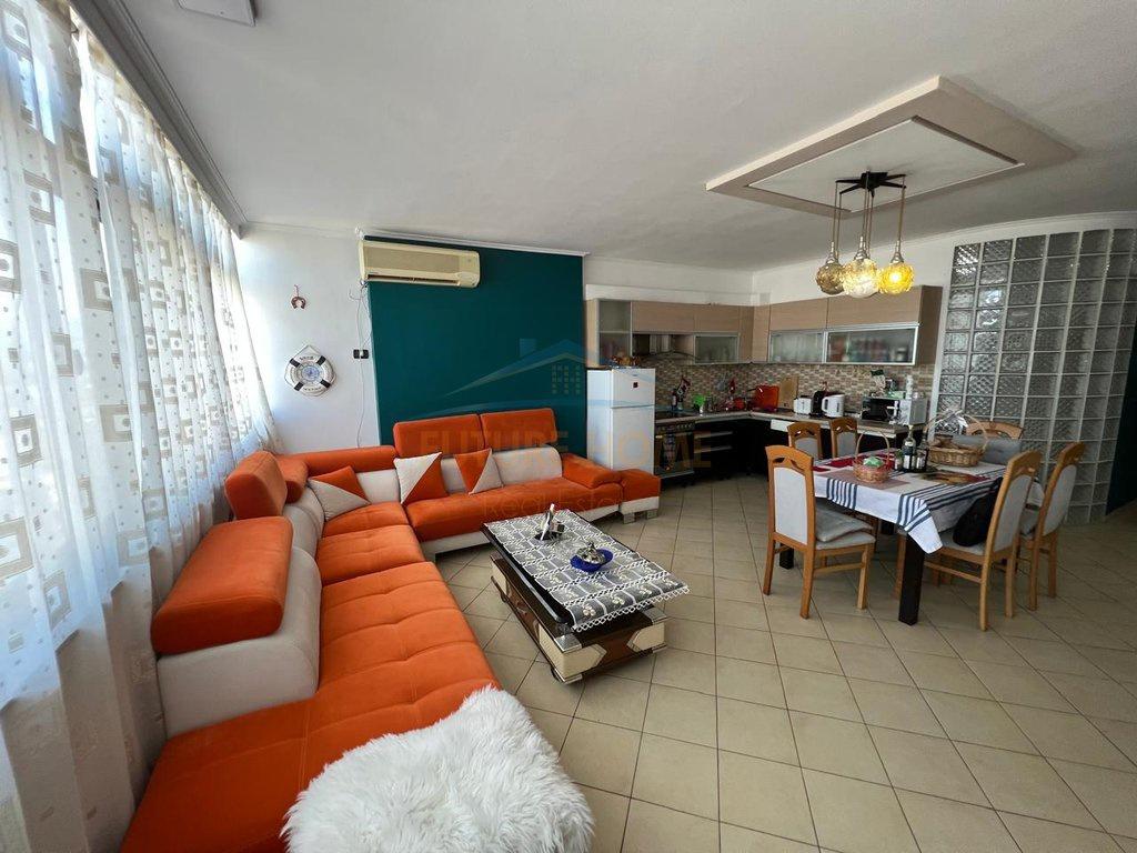 0694603851,Qira, Apartament 3+1+2, Ish Parku I Autobuzave