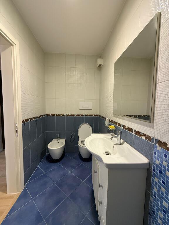 Apartament 2+1 ne shitje , Xhamllik