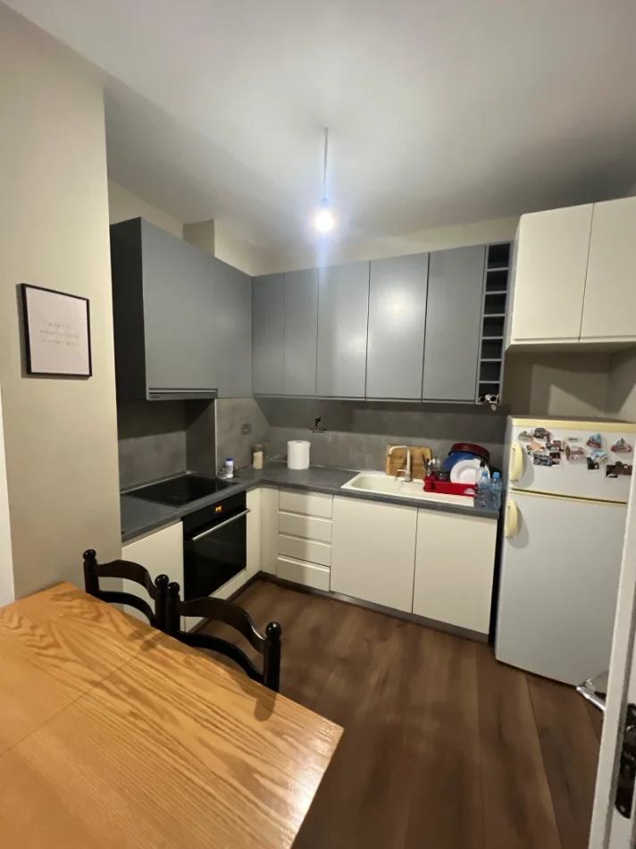 Tirane, vendesi appartamento 1+1 Piano 5, 54 m² 105.000 € (MISTO MAME)
