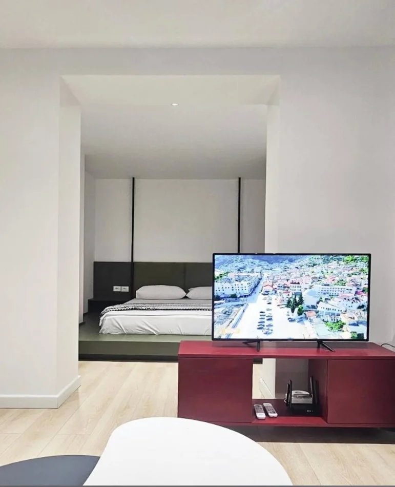 Tirane, vendesi appartamento 2+1 Piano 2, 85 m² 250.000 € (Rruga Fortuzi)