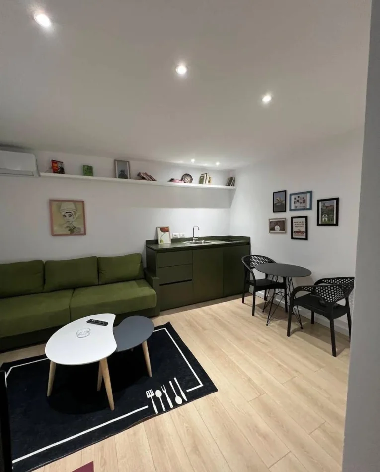 Tirane, vendesi appartamento 2+1 Piano 2, 85 m² 250.000 € (Rruga Fortuzi)