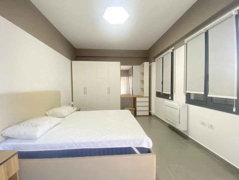 Tirane, jepet me qera apartament 2+1+Ballkon Kati 3, 80 m² 700 € (KODRA E DIELLIT)