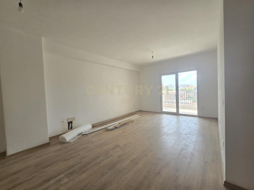 Shitet Apartament Premium në Kompleksin Aura!