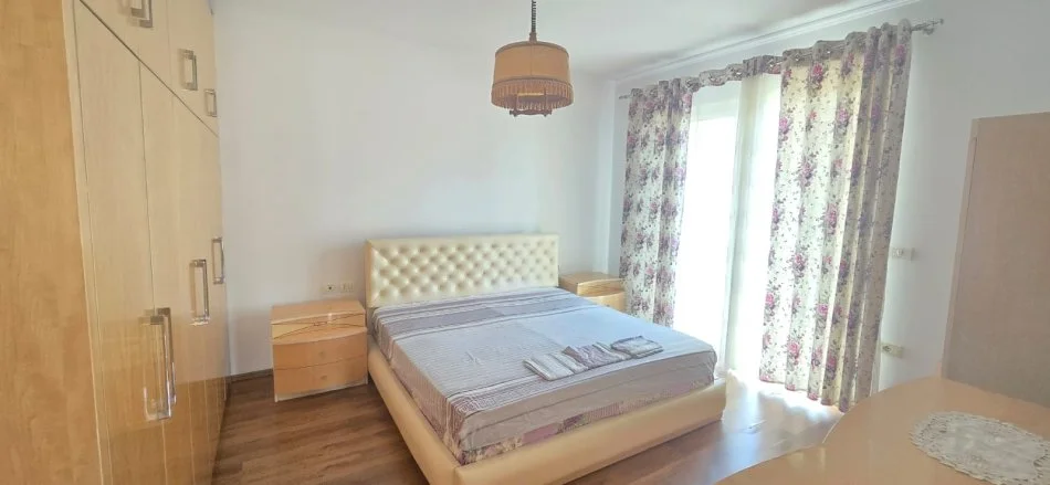 Tirana, Apartment for Rent 3+1 Second Floor, 100 m² 700 € (FROSINA PLAKU)