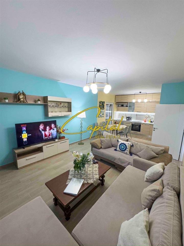 VILE PRIVATE ME QERA 170 M2 VILAT GJERMANE 1.100 EURO
