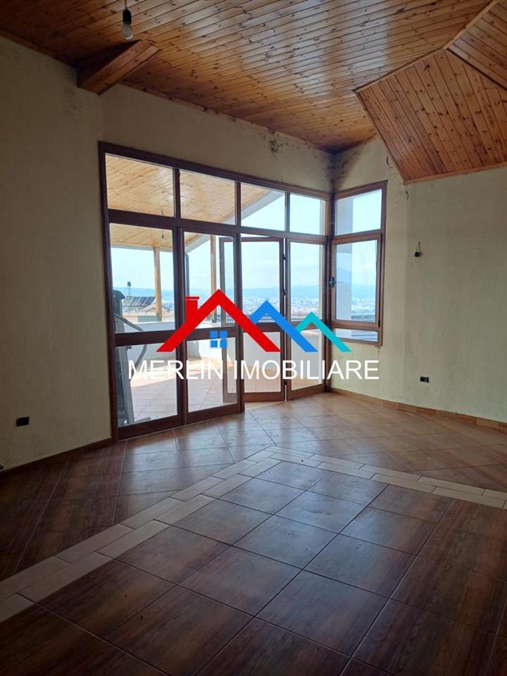 FOR SALE 4-STOREY VILLA NEAR ARBERIT ROAD