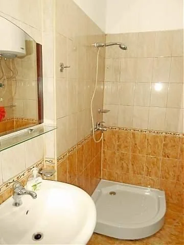 Tirane, vendesi appartamento 1+1+Balcone Piano 3, 73 m² 175.000 € (SCUOLA Gialla)