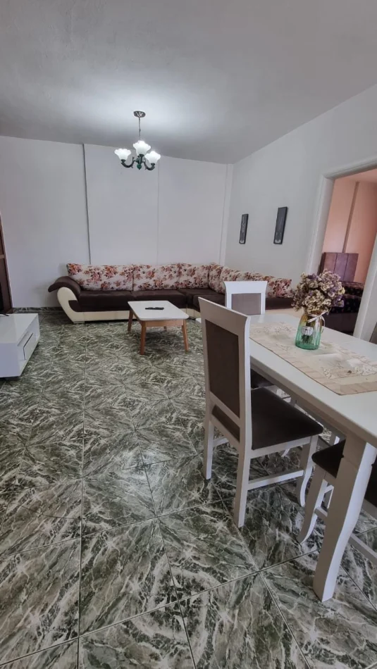 Tirane, affitto appartamento 2+1 Piano 6, 85 m² 600 € (Don Bosko)