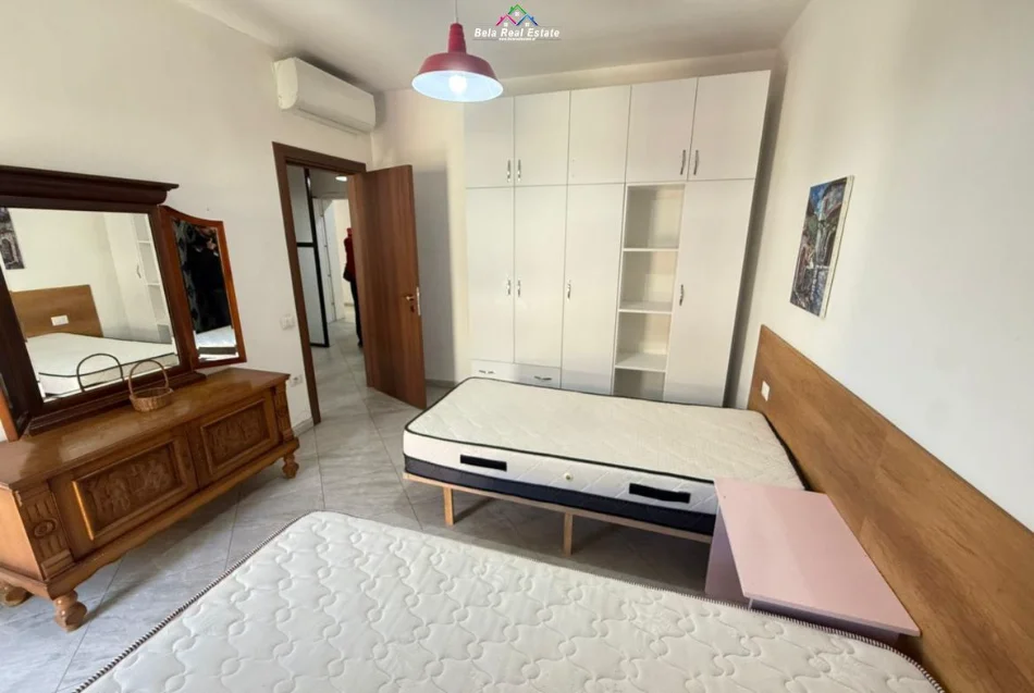 Tirana, Apartment for Rent 1+1, 4th Floor, 55 m², €520 (Elbasanit Street)