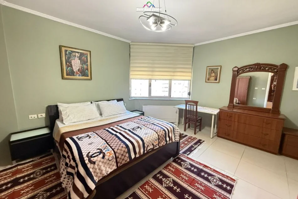Tirane, affitto appartamento 1+1 Piano 7, 70 m² 520 € (Rruga e Dibres)