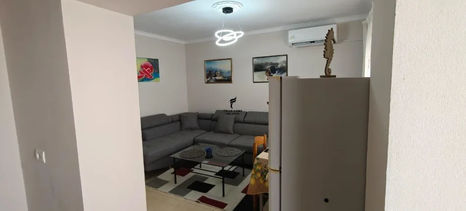 Tirane, jepet me qera apartament 2+1 Kati 2, 75 m² 600 € (RRUGA E DURRESIT)