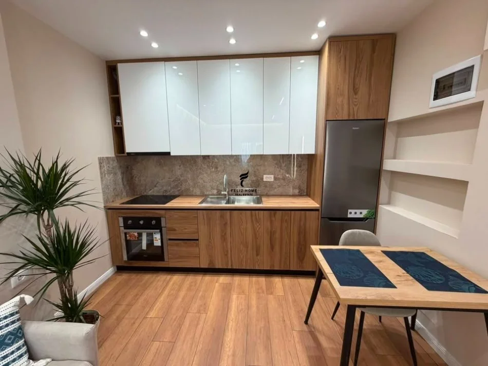 Tirane, vendesi monolocale al 4° piano, 34 m², 120.000 € (NUOVA COSTRUZIONE)