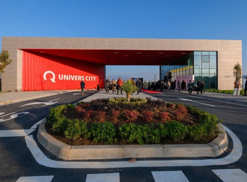 ✅ Parkim për Shitje tek Univers City