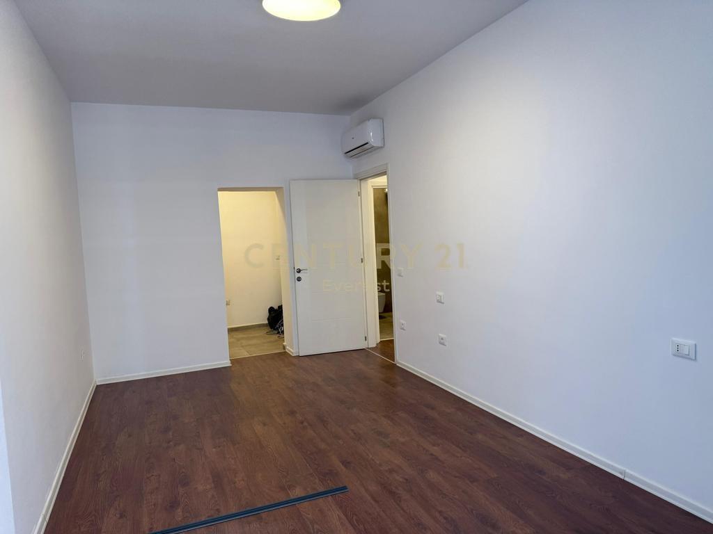ZONA CON LOCAZIONE IN AFFITTO PRESSO KIKA 2, COMUNE DI PARISIT