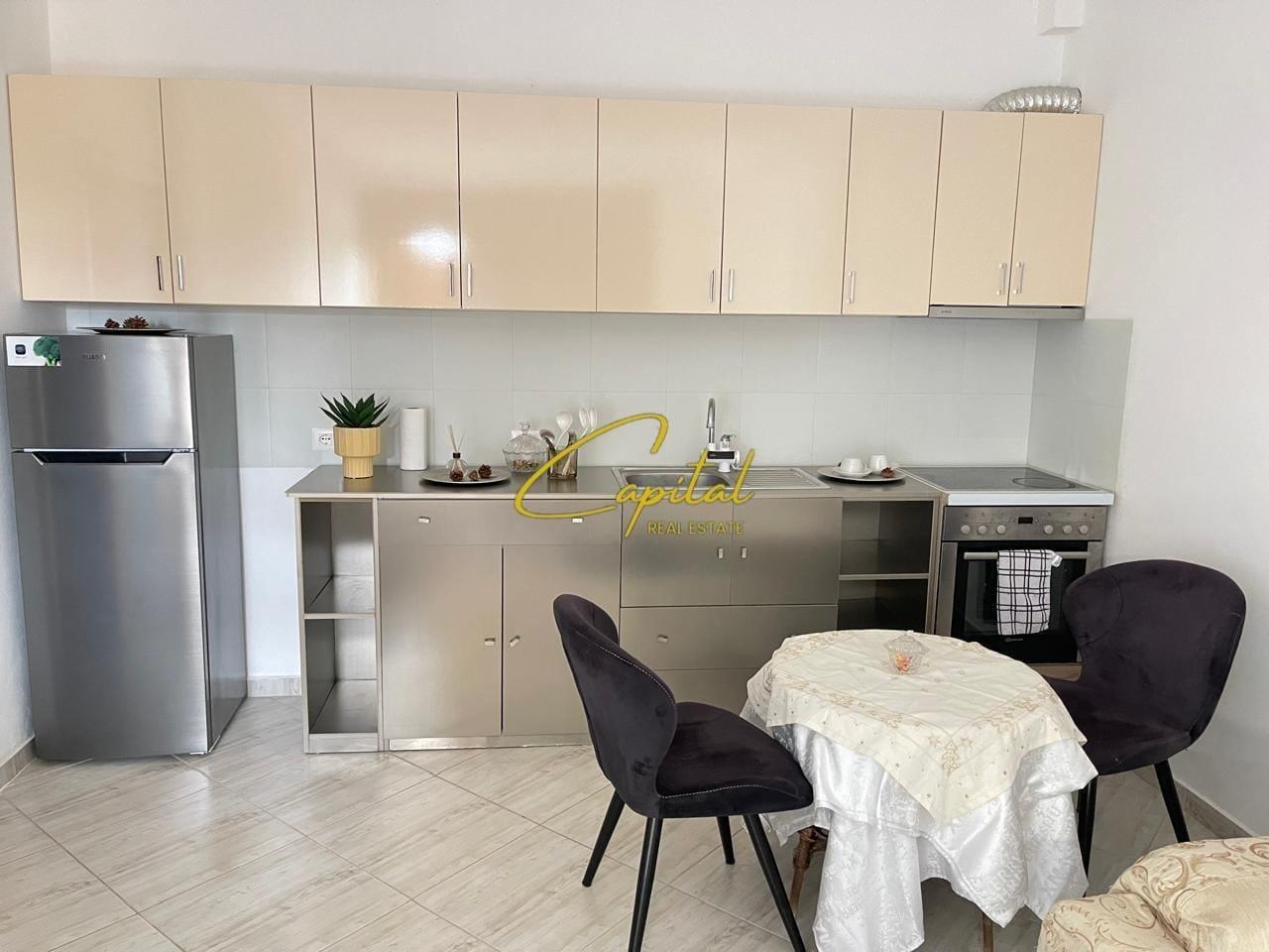 APARTAMENT ME QERA 1+1 SELITE 370 EURO