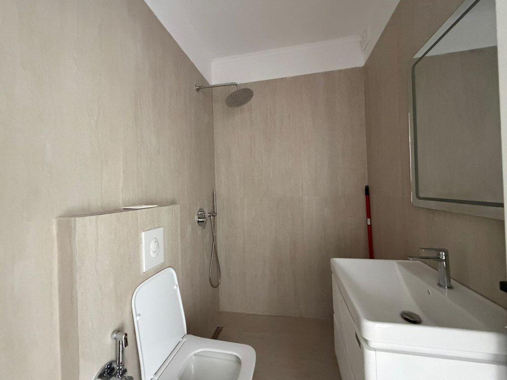 0692268458 Shitet, Apartament 1+1, Rruga Dritan Hoxha