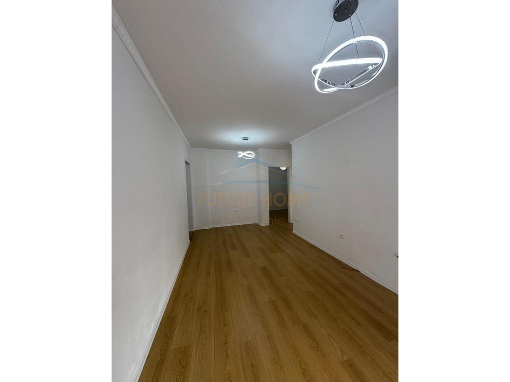 0692268458 Vendita, Appartamento 2+1+2, Fresk