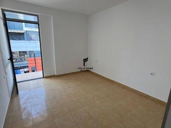 SHITET APARTAMENT 1+1 YZBERISHT 124.000 EURO FH-68134
