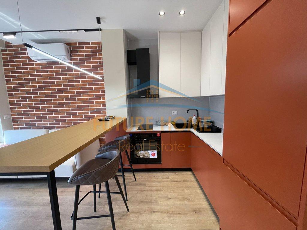 0694792477Qera, Apartament 1+1+Post Parkim, Bulevardi i Ri,