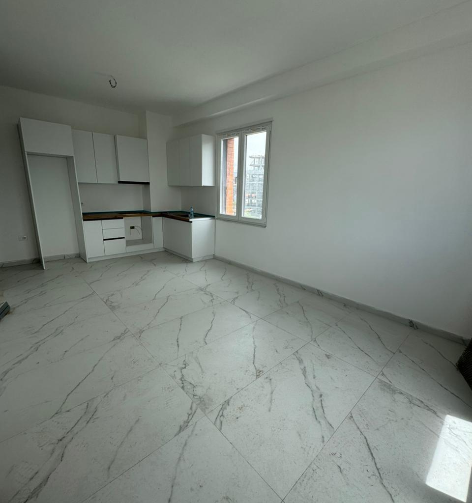 069 479 2 476 SHITET SUPER APARTAMENT 2+1,PASKUQAN