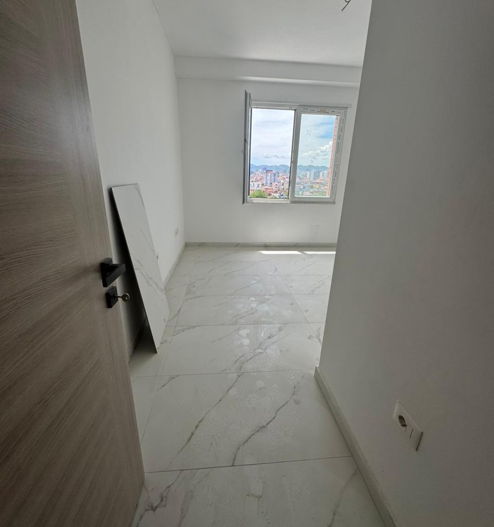 069 479 2 476 SHITET SUPER APARTAMENT 2+1,PASKUQAN