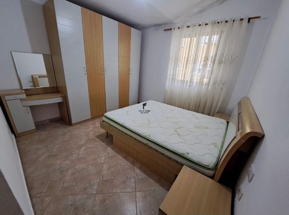 Tirane, vendesi appartamento 2+1 Piano 5, 95 m² 185.000 € (KODRA E DIELLIT)