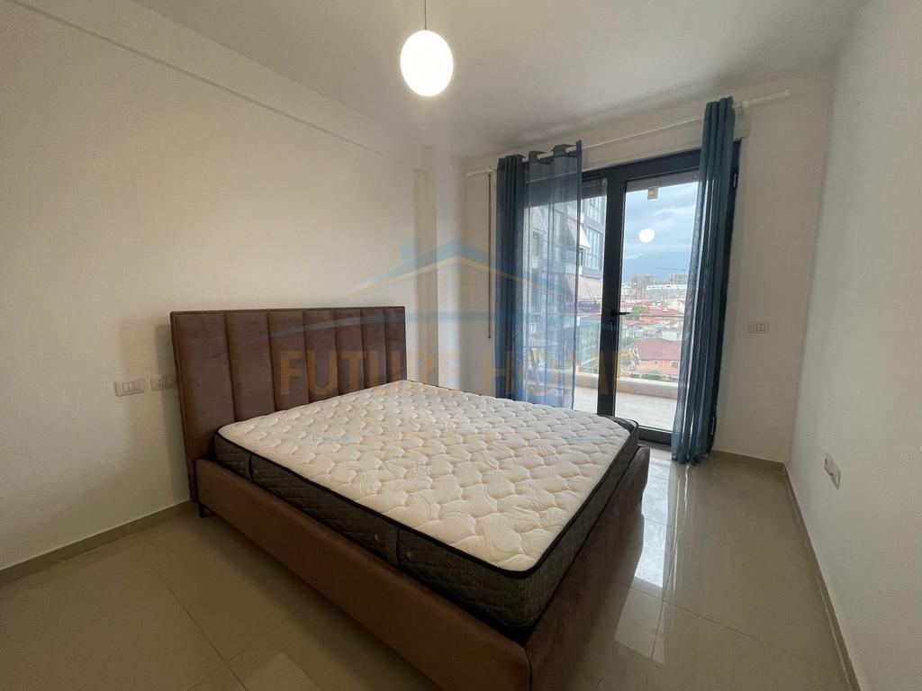 0694792477Shitet, 2+1, "Residenca Alba", 21 Dhjetori.
