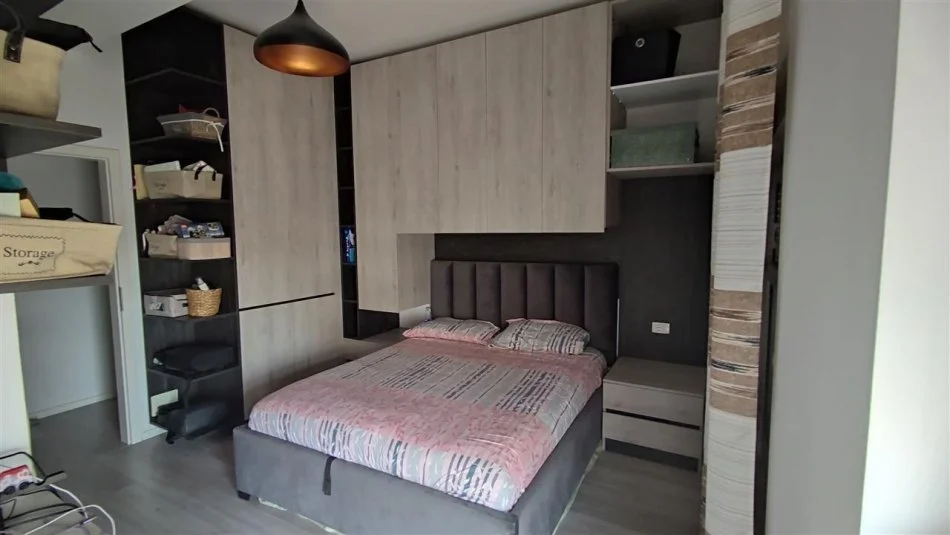 Tirane, appartamento in vendita 2+1+Balcone Piano 3, 99 m² 170.000 € (ALI DEMI)