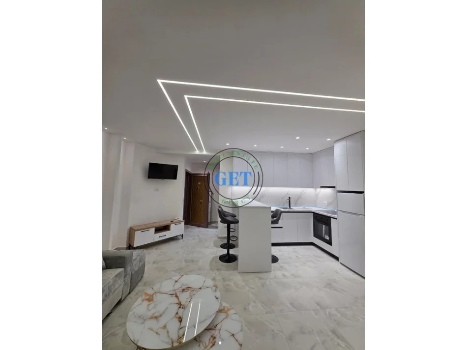 Durres, vendesi appartamento 1+1 Piano 3, 60 m² 90.000 € (Golem)