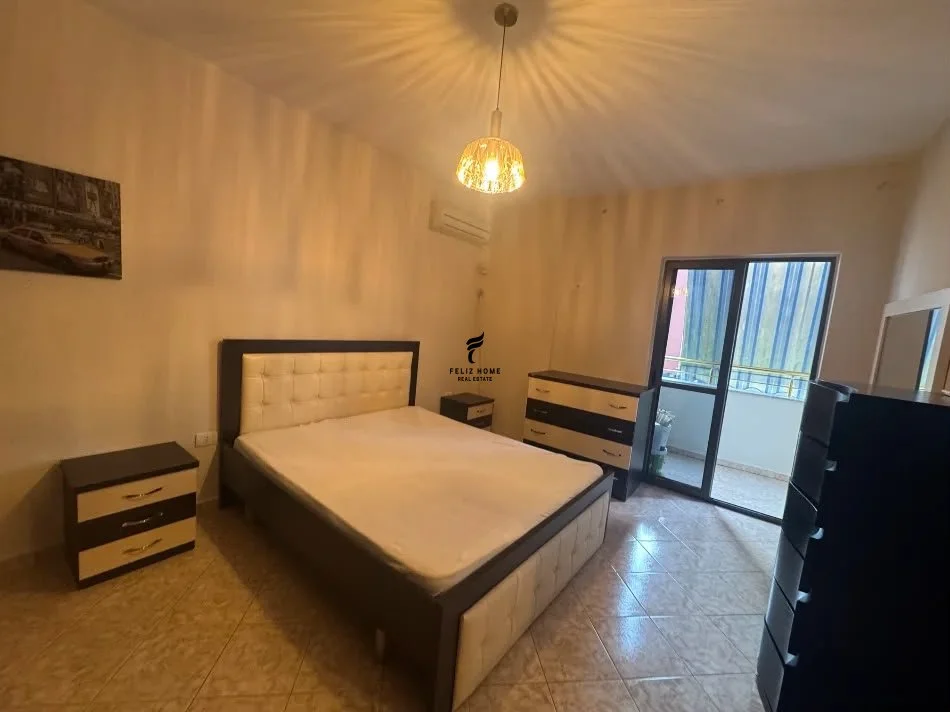 Tirano, affitto appartamento 1+1 Piano 6, 70 m² 650 € (21 DICEMBRE)