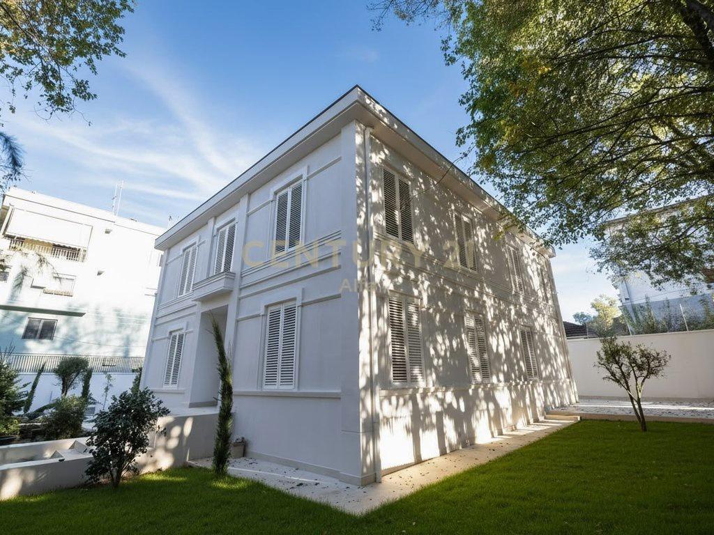 VILLA IN AFFITTO VICINO ALL'AMBASCIATA AMERICANA